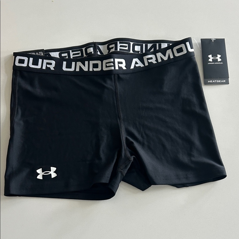 Under Armour Black and White Women’s Mid-Rise Shorty HeatGear Compression Shorts